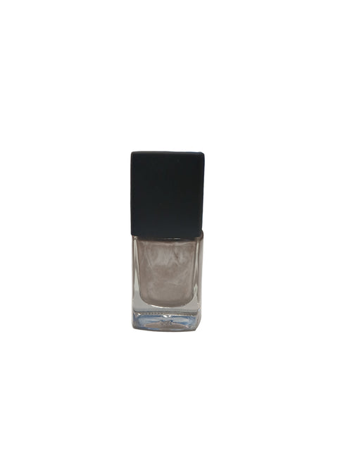 Reserved Beauty Silver Nail Polish |Reserved In Lebanon