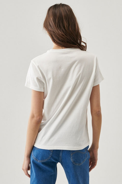 Lee Women's Off White Chest Logo T-shirt | Lee In Lebanon
