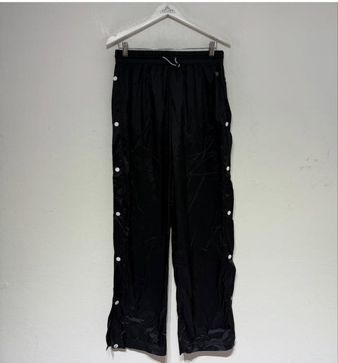 Forever 21 Women's Black Mid-Rise Pant | Forever 21 In Lebanon