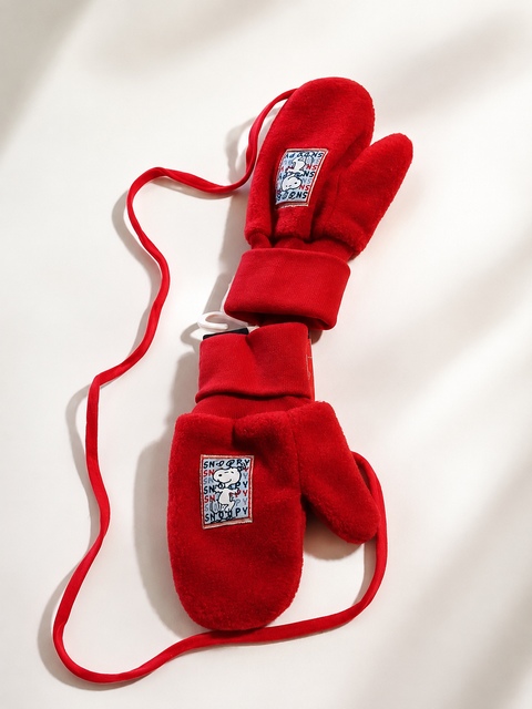 Peanuts Baby Girl's Snoopy Red Gloves | Peanuts In Lebanon