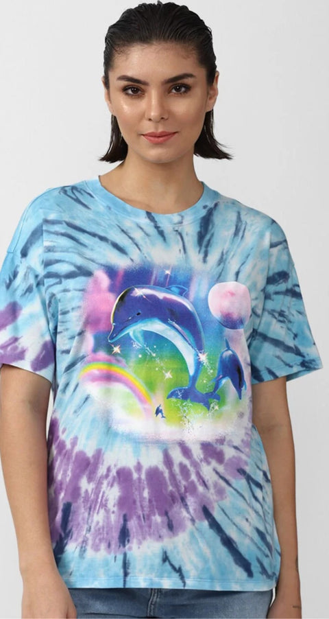 Forever 21 Women's Tie Dye Dolphin Graphic Crew Neck T-Shirt | Forever 21 In Lebanon