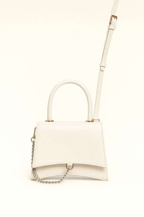 Forever 21 Women's White Crossbody Bag |forever 21 in Lebanon