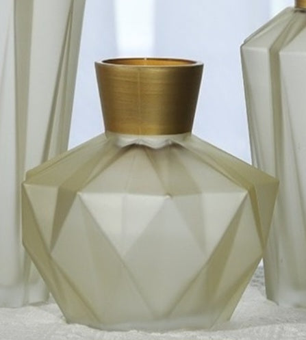 Hinox Glass Vase With Gold Neck DO-17 | Hinox In Lebanon