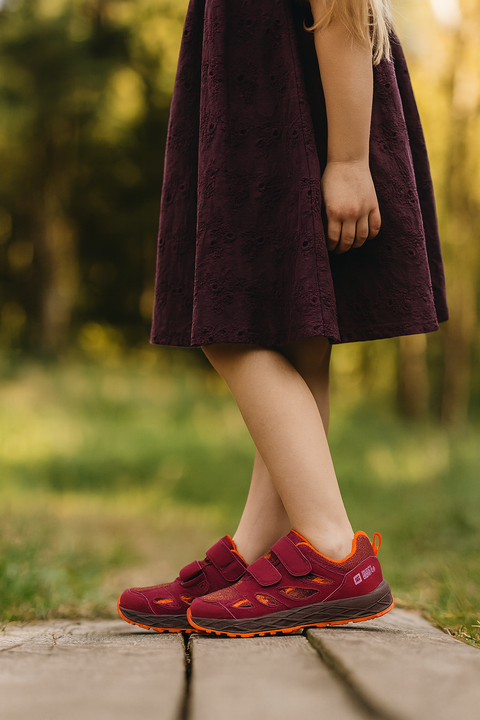 Jack Wolfskin Girl's Fuchsia Woodland 2 Texapore Sneakers |Jack Wolfskin in Lebanon