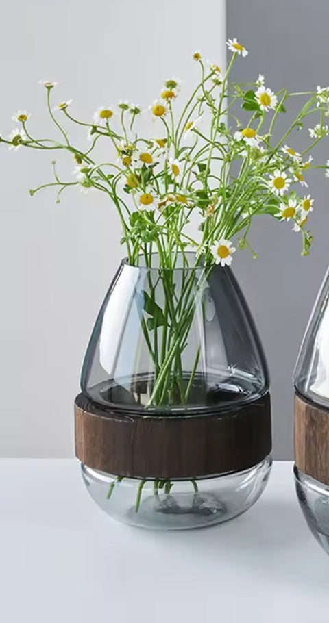 Hinox Oval Glass Vase With wooden Belt DO-8 | Hinox In Lebanon