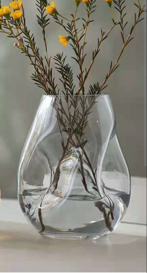 Hinox Wavy Glass Vase DO-12 | Hinox In Lebanon