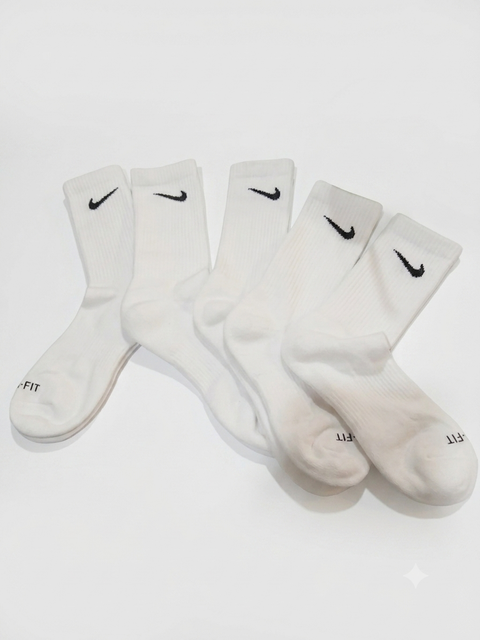 Nike Men's White Essential Comfort: Premium Athletic Socks|Nike In Lebanon