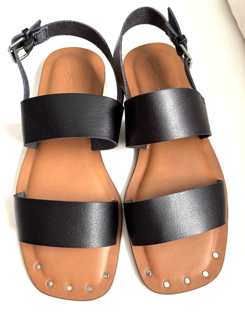 Universal Thread Goods CO Women's Black Flat Sandals | Universal Thread In Lebanon