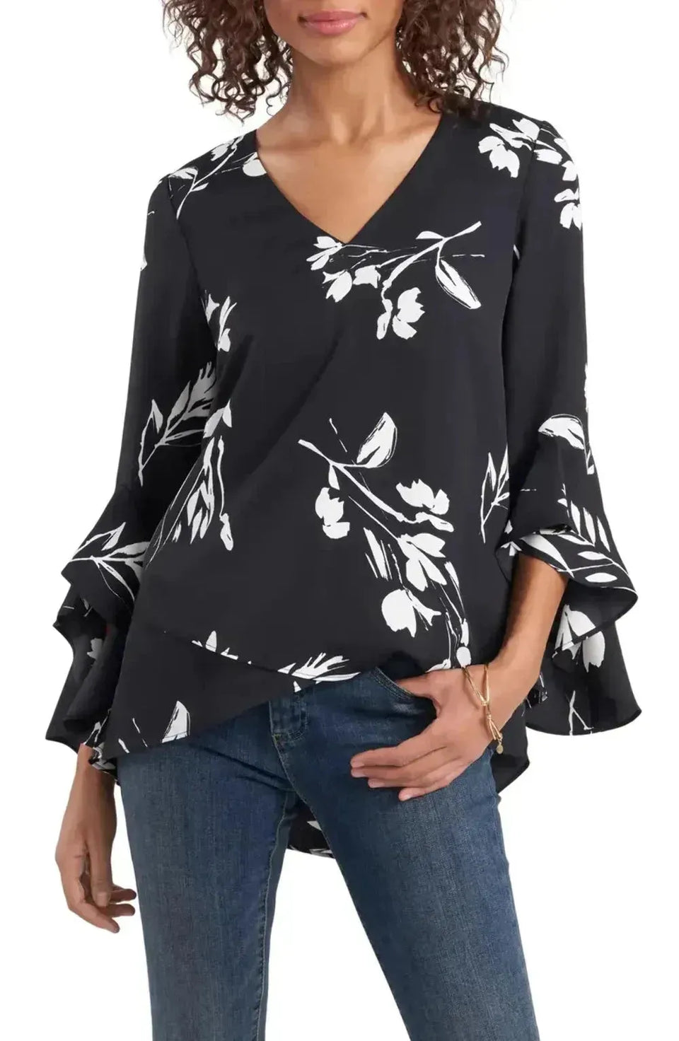 Vince Camuto Women's Black Floral Whisper Printed Flutter-Sleeve Blouse | Vince Camuto In Lebanon