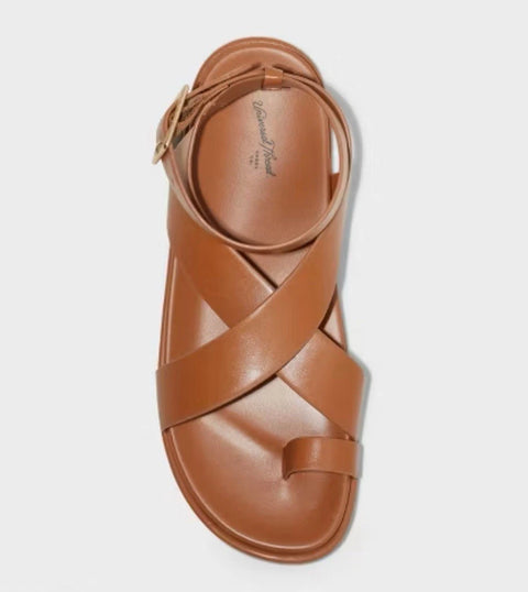 Universal Threads Women's Brown Matilda Ankle Wrap Toe Ring Sandals|Universal Threads In Lebanon