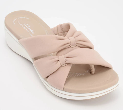 Clarks Women's Beige Washable Thong Slipper | Clarks In Lebanon