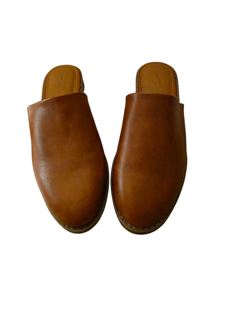 Universal Thread Women Rita Mule Flats With Memory Foam Insole | Universal Thread In Lebanon