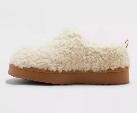 Cat & Jack Women's White Shearling Clog Slippers | Cat & Jack In Lebanon