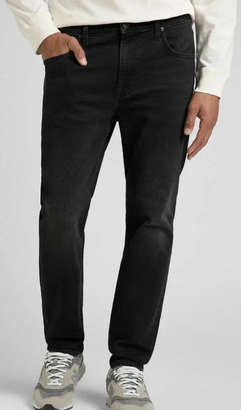 Lee Men's Pitch Black Austin Regular Tapered Jeans | Lee In Lebanon