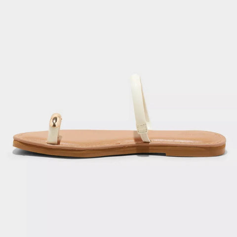 Universal Thread Women's Cream Clara Toe Ring Slipper | Universal Thread In Lebanon