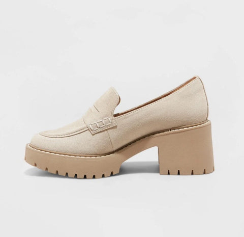 Universal Thread Women's Tan Maisy Loafer Heeled Casual Shoes | Universal Thread In Lebanon
