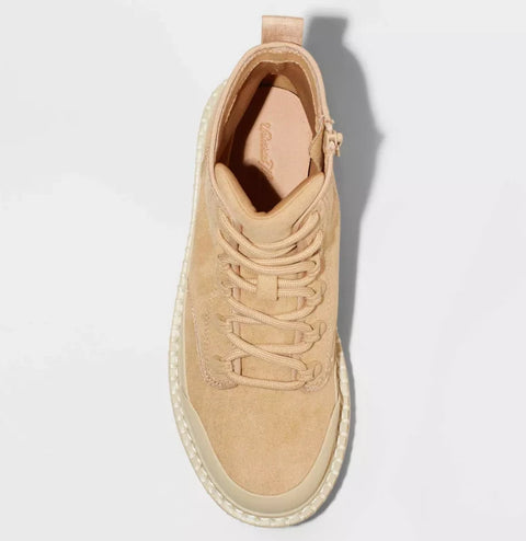 Universal Thread Women's Beige Kayson Memory Foam Insole Winter Boots |Universal Thread In Lebanon