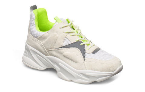 Steve Madden Women's White Movement Sneaker | Steve Madden In Lebanon