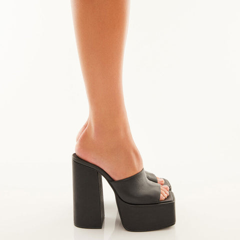 Steve Madden Women's Black Trixie Leather Heels | Steve Madden in Lebanon