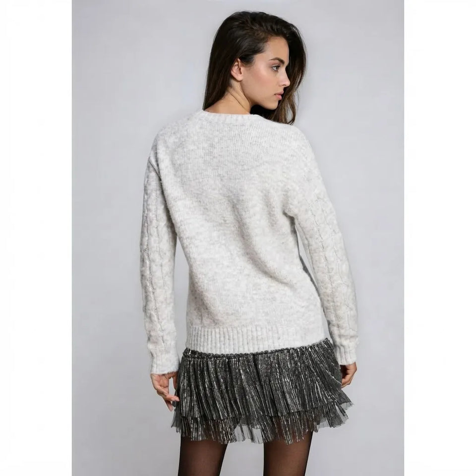 Sinsay Women's Grey Color Classic Crewneck with Ribbed Cuffs Knit Sweater