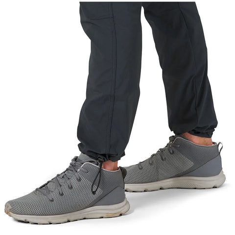 Wrangler Men's Dark Grey Iron Gate Convertible Trail Jogger Pants | Wrangler In Lebanon