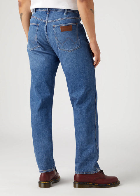 Wrangler Men's Full House Frontier 880 Relaxed Straight |Wrangler In Lebanon