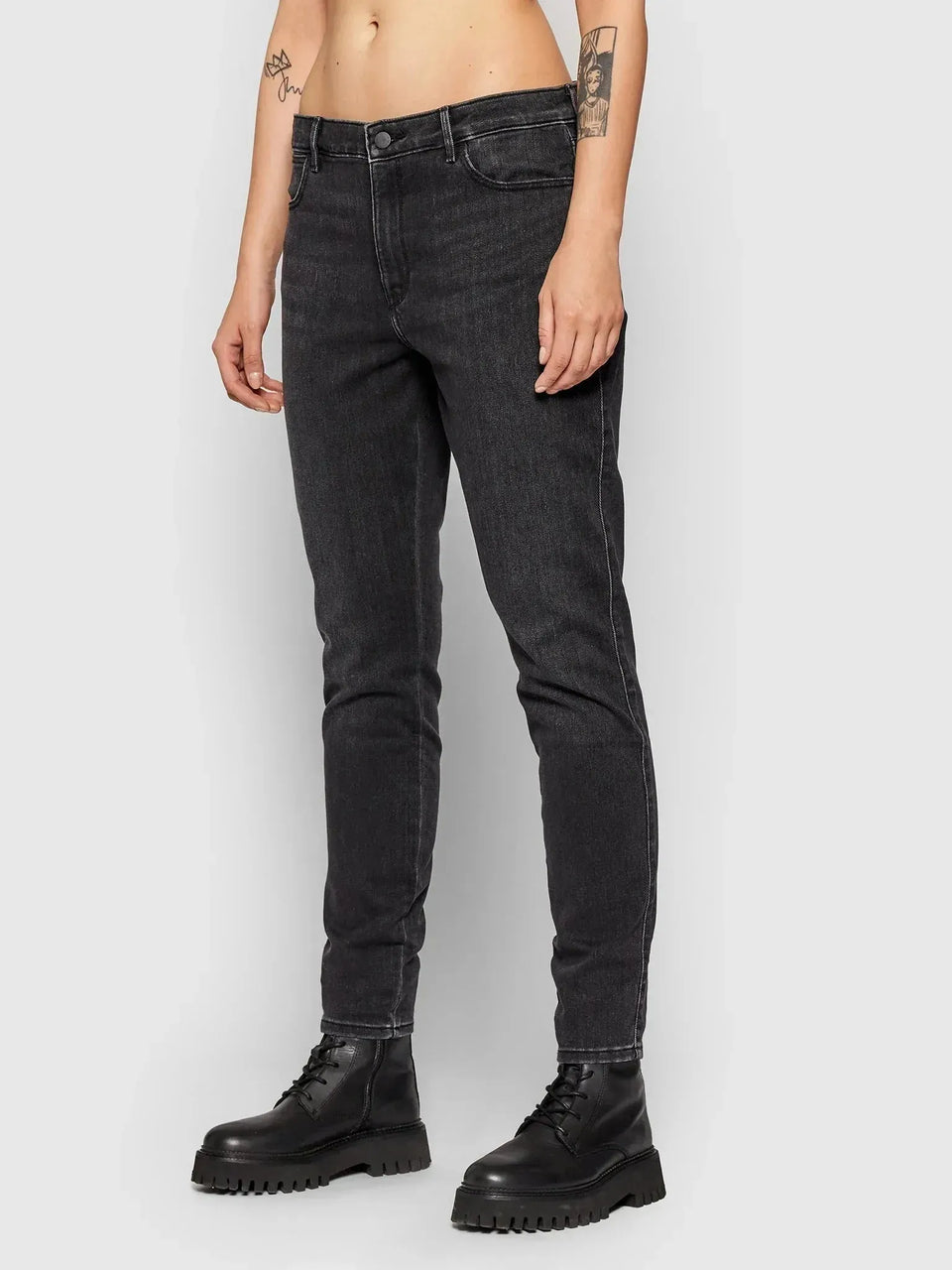 Wrangler Women's Black Body Bespoke Skinny Fit Jeans | Wrangler In Lebanon