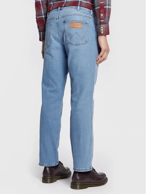 Wrangler Men's Blue Relaxed Fit Frontier Jeans | Wrangler In Lebanon