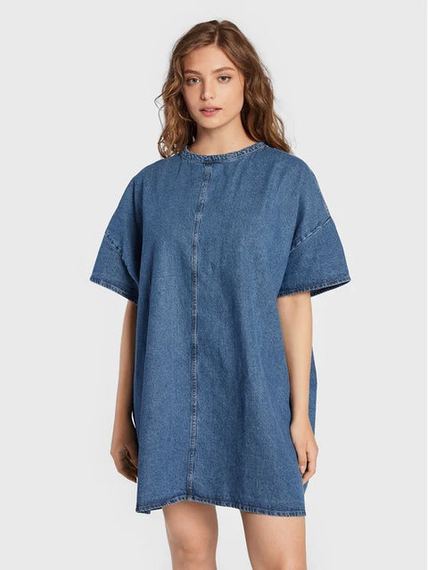 Wrangler Women's Blue Mid Indigo Oversize Denim Tee Dress |Wrangler In Lebanon