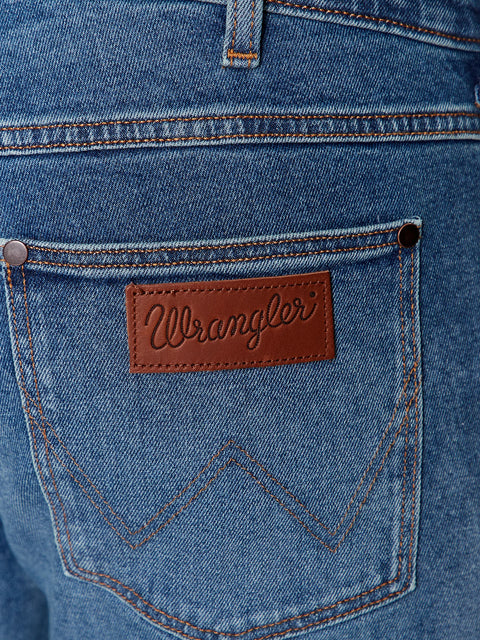 Wrangler Men's Shaker Greensboro Regular Straight Jeans | Wrangler In Lebanon