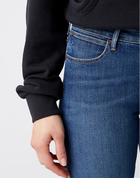 Wrangler Women's Navy Skinny Indigood Sustainable Denim Dye Jeans | Wrangler In Lebanon