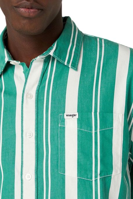 Wrangler Men's Leprechaun Ss 1 Pkt Shirt |Wrangler In Lebanon