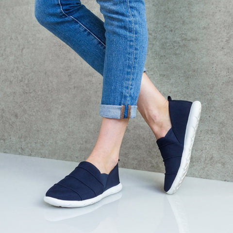 Isotoner Zenz Women's Navy Serenity Stretch Satin Slip-On Slipper |Isotoner Zenz In Lebanon