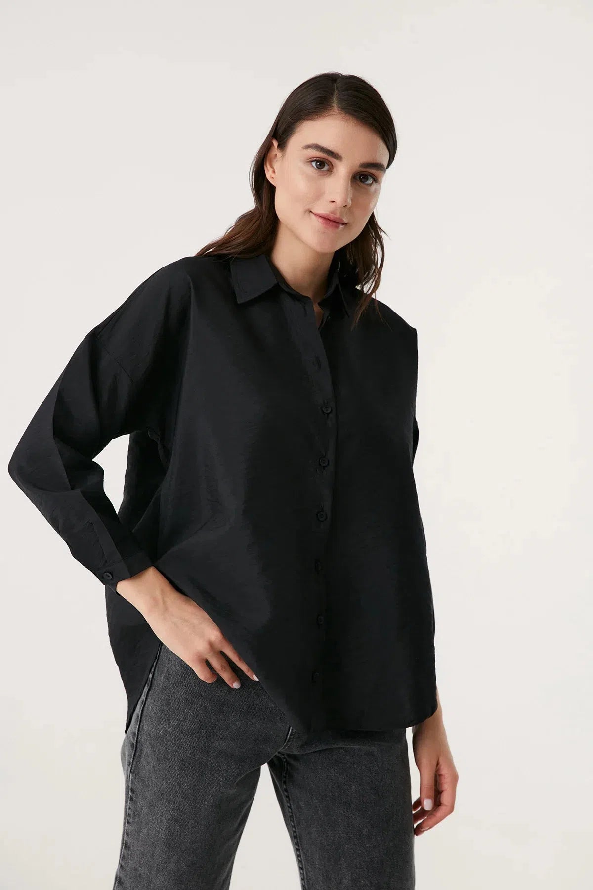 Fulla Moda Women's Black Oval Cut Loose Shirt 165182(SHR)